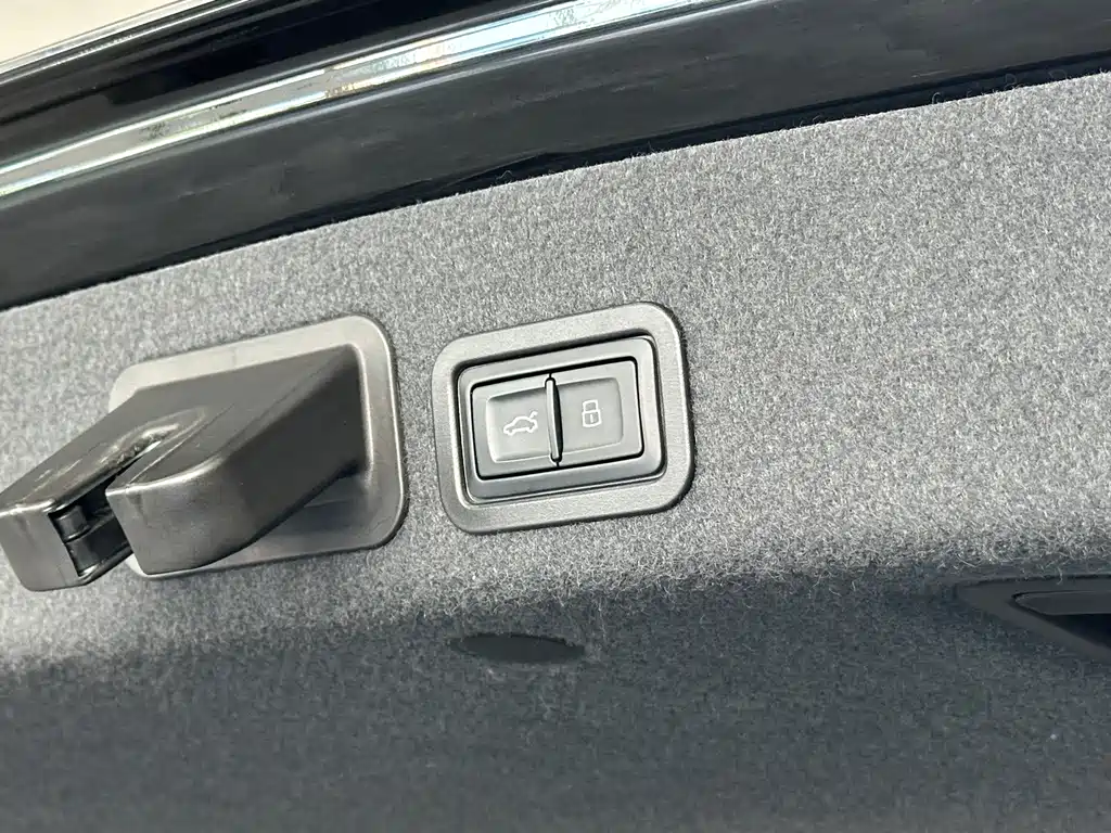 Audi A6L 2017 — фото 17