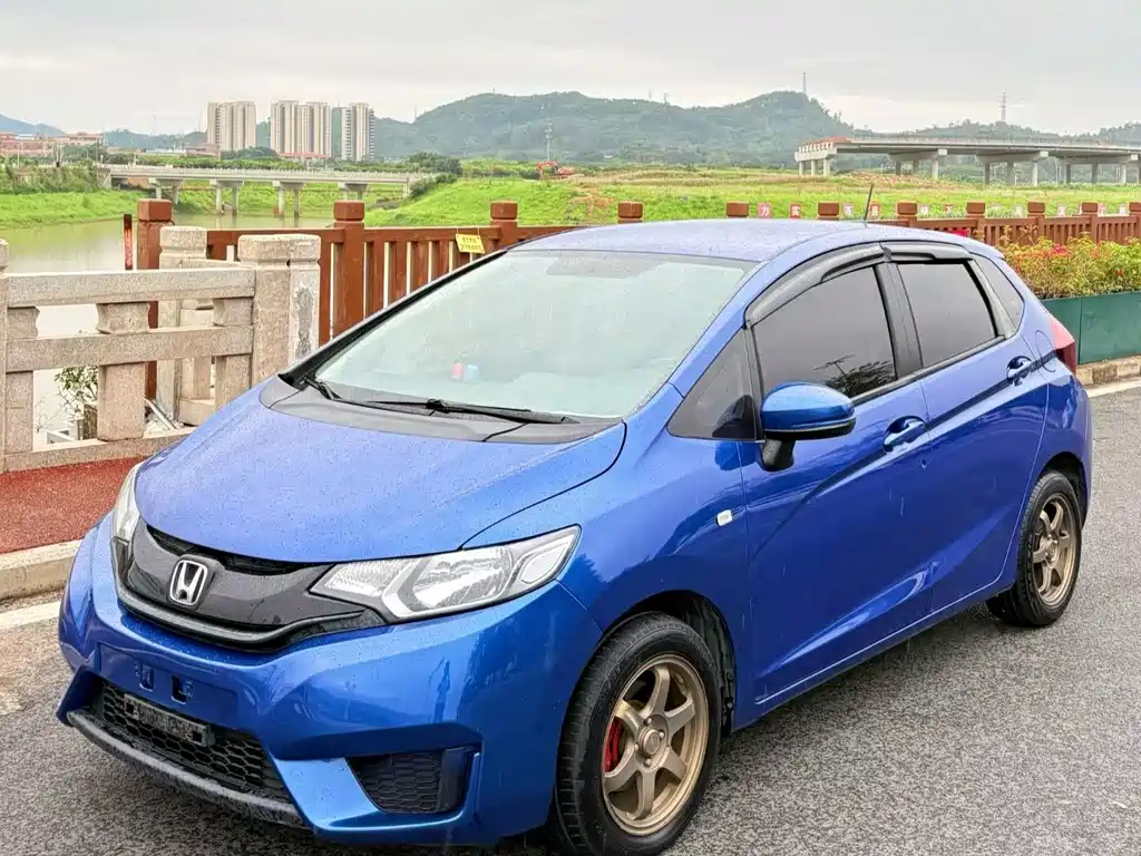 Honda Fit 2018 — фото 2