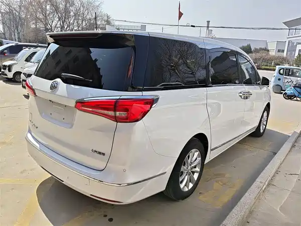Buick GL8 2018