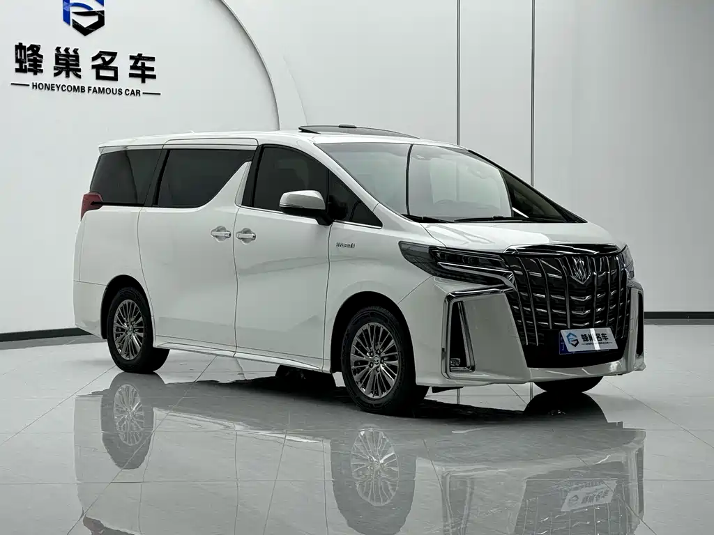 Toyota Alphard 2022