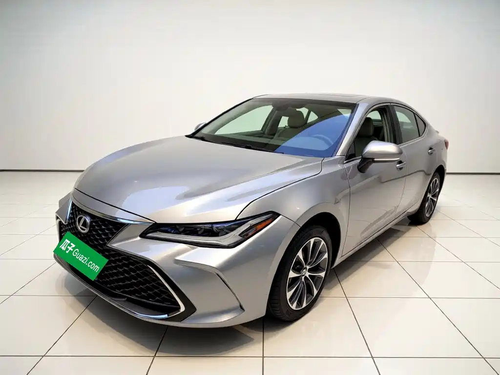 Toyota Avalon 2022 — фото 1