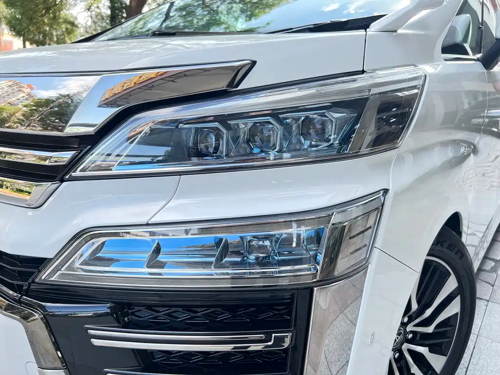 Toyota Vellfire 2021 — фото 4