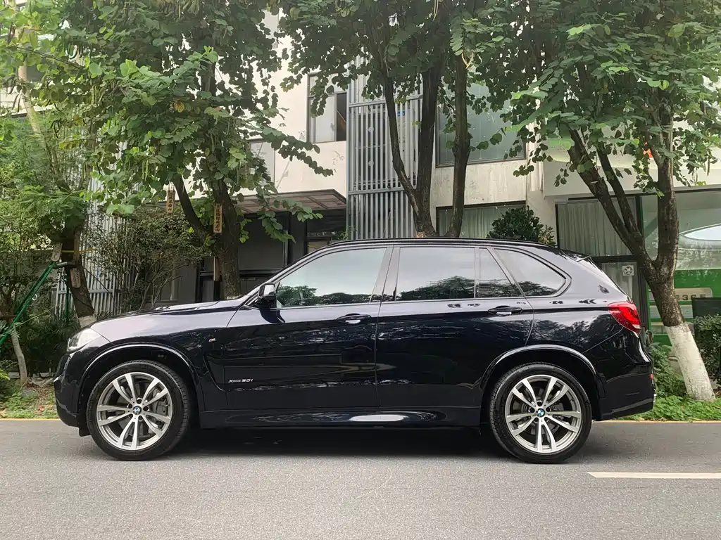 BMW X5 2016