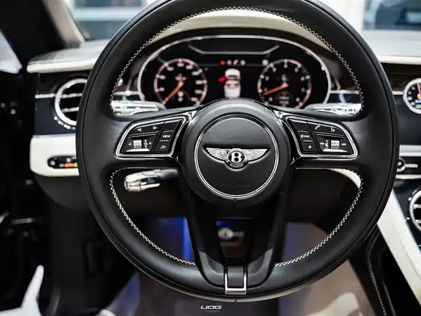 Bentley Continental 2022