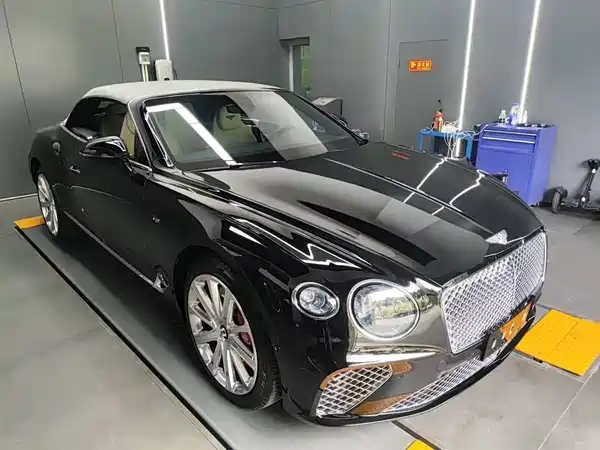 Bentley Continental 2022