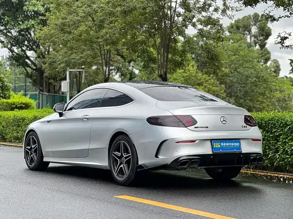 Mercedes-Benz C-Class 2020