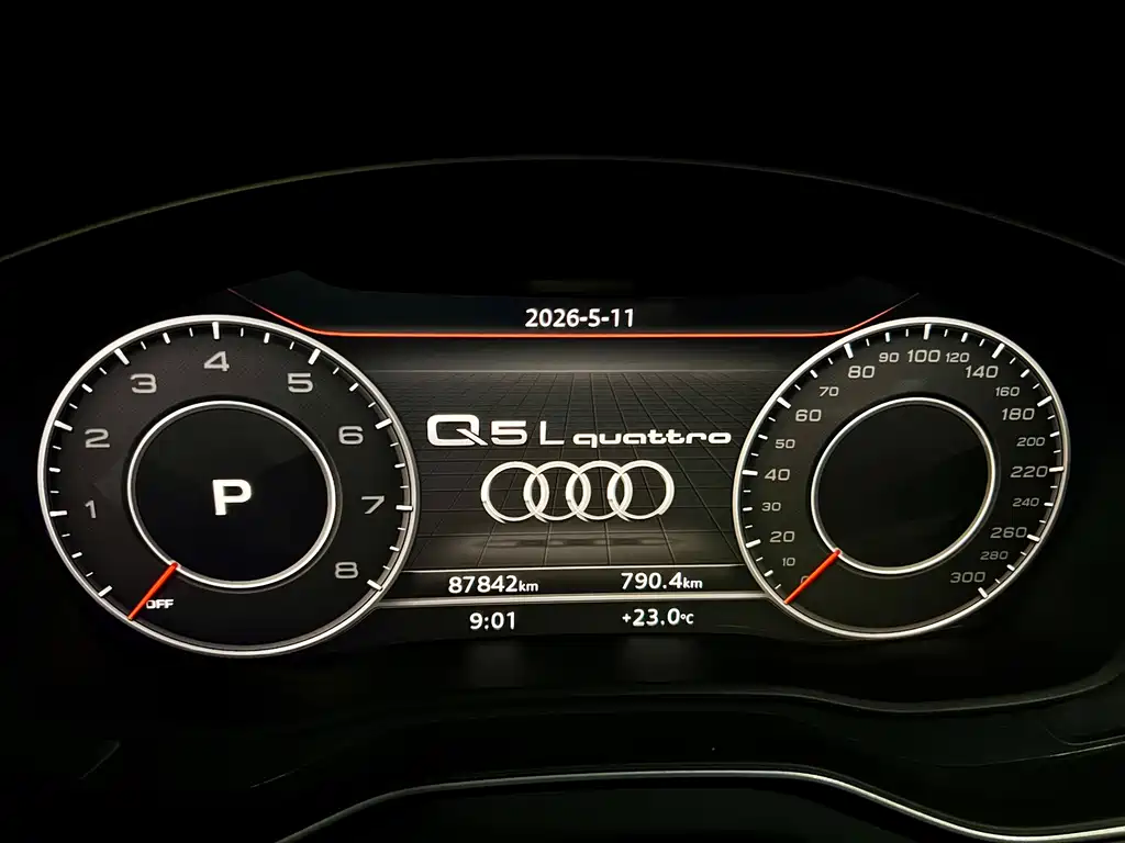 Audi Q5L 2019 — фото 6