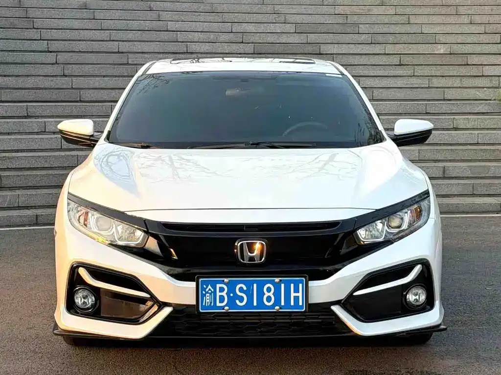 Honda Civic 2023 — фото 11