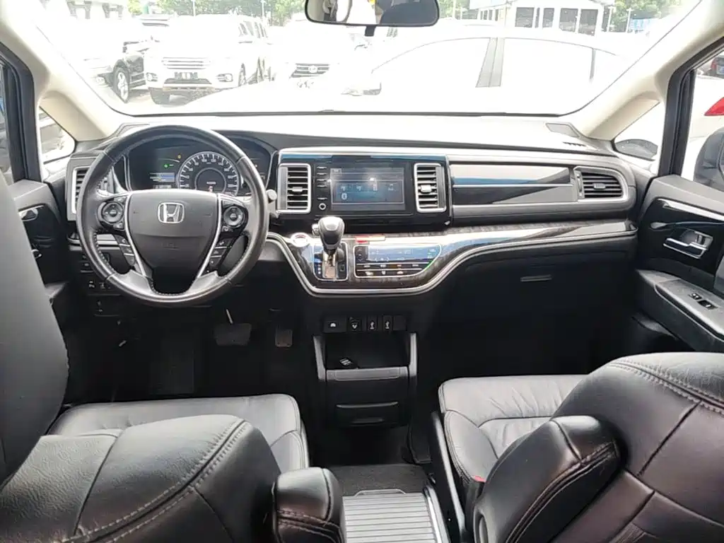 Honda Elysion 2021