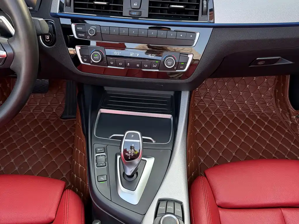 BMW 2 Series 2019 — фото 11