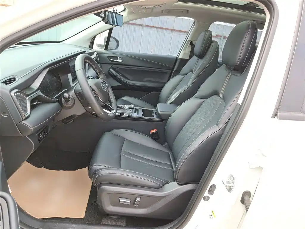 GAC Motor Trumpchi GS4 2022 — фото 15