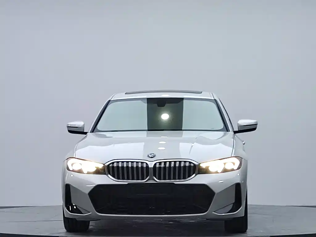 BMW 3 Series 2023