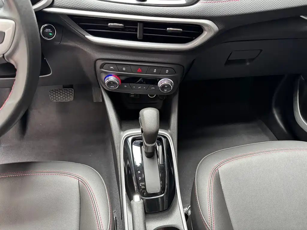 Chevrolet Trax 2022 — фото 10
