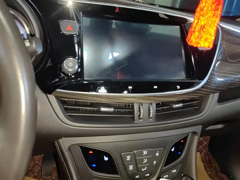 Buick Envision Plus 2020 — фото 13