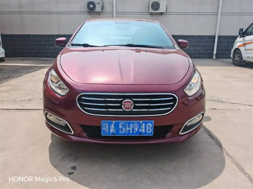 Fiat Viaggio 2014 — фото 2