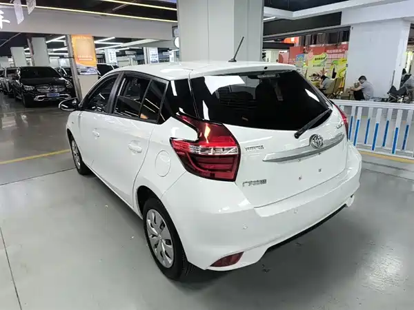 Toyota Yaris L 2019