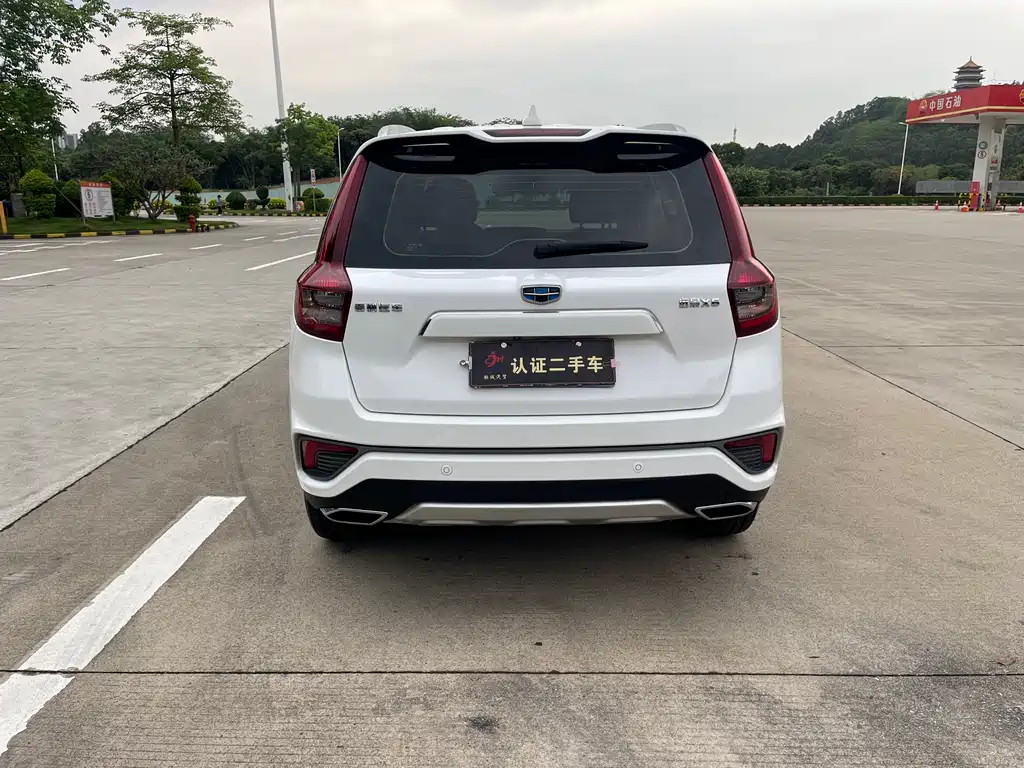 Geely Vision X6 2018 — фото 13