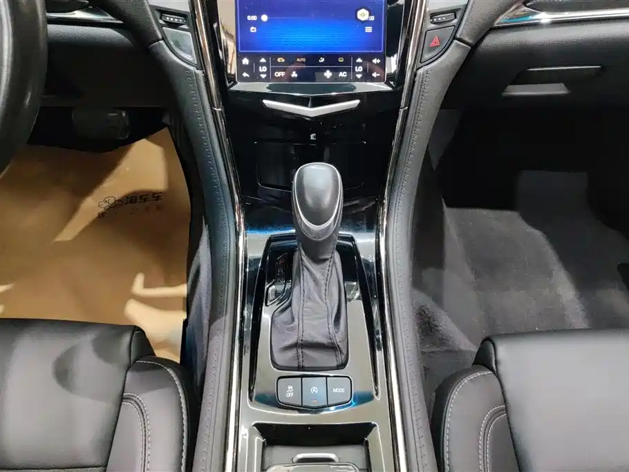 Cadillac ATS-L 2019 — фото 16