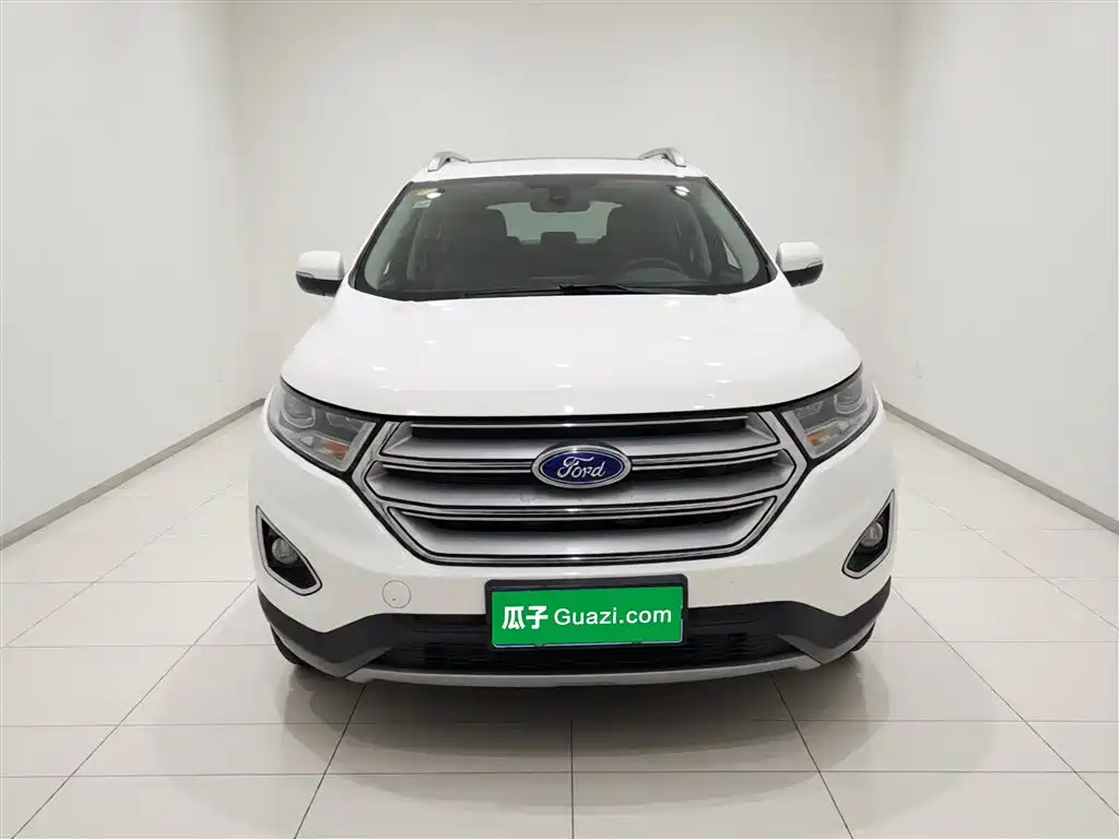 Ford Edge 2018 — фото 3