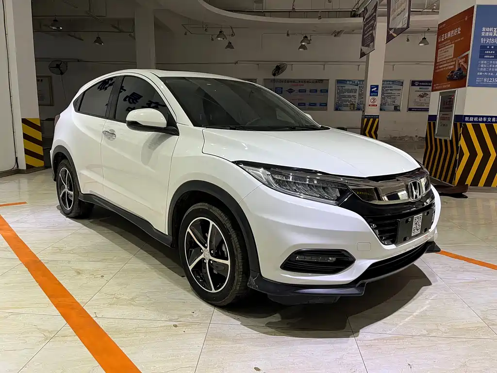 Honda Vezel 2022 — фото 3