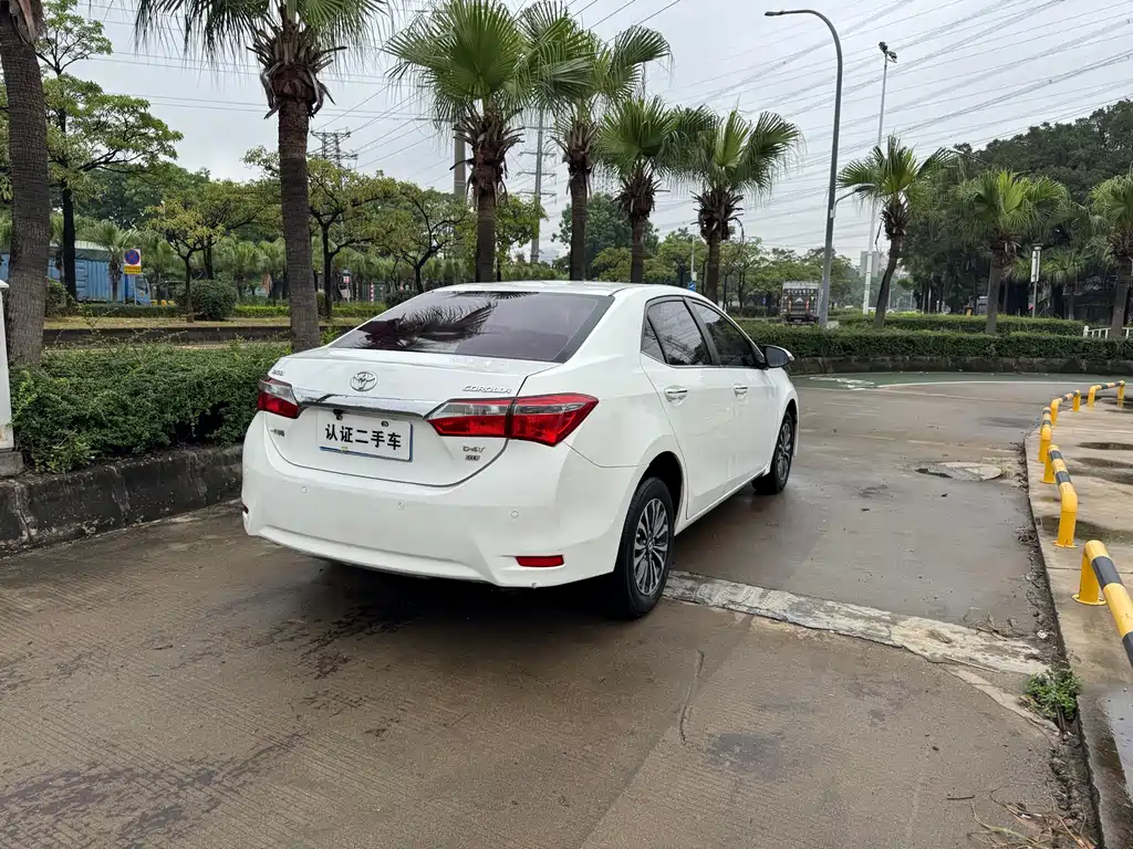 Toyota Corolla 2019 — фото 4