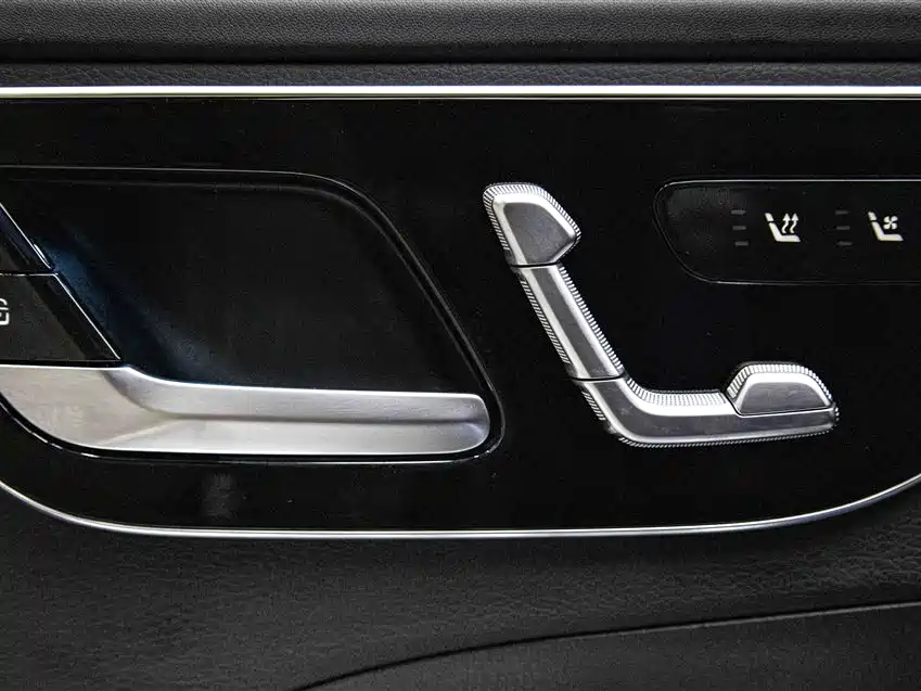 Mercedes-Benz C-Class 2021 — фото 27