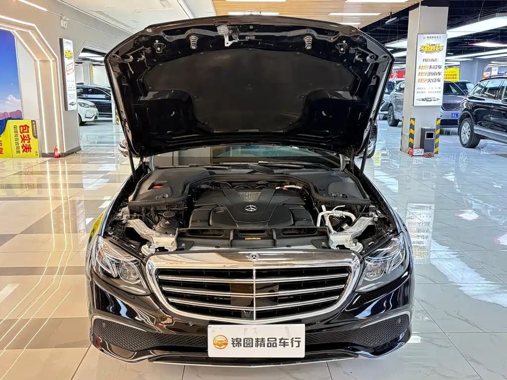 Mercedes-Benz E-Class 2017 — фото 22
