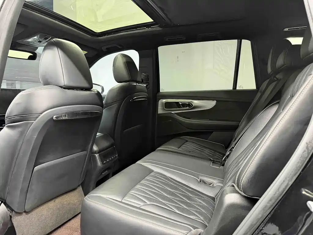 GAC Motor Trumpchi GS8 2023 — фото 6
