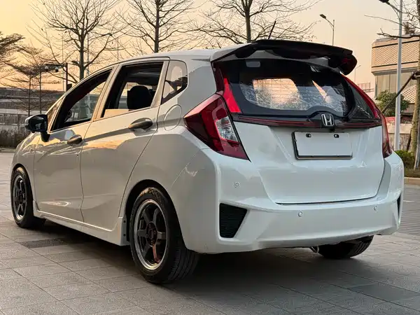 Honda Fit 2016