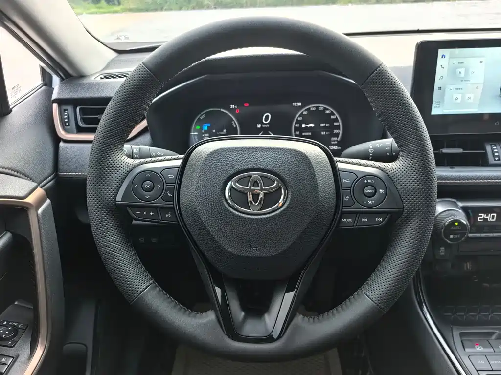 Toyota Wildlander 2025 — фото 12