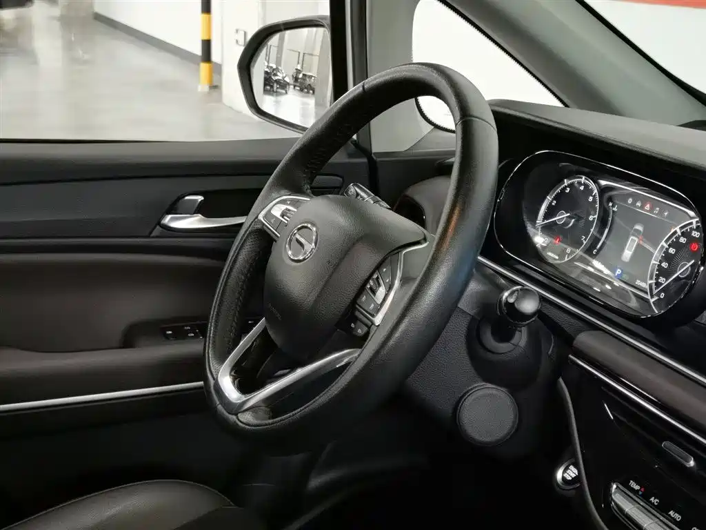 GAC Motor Trumpchi M6 2019 — фото 22