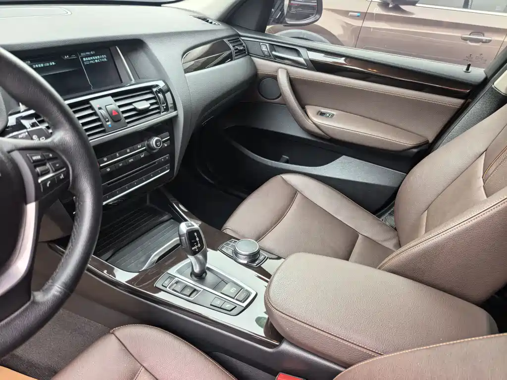 BMW X3 2016 — фото 10