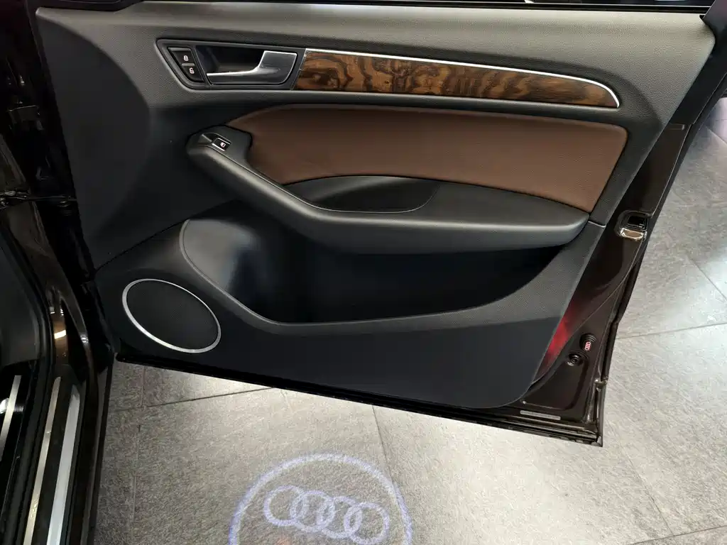 Audi Q5 2016 — фото 15