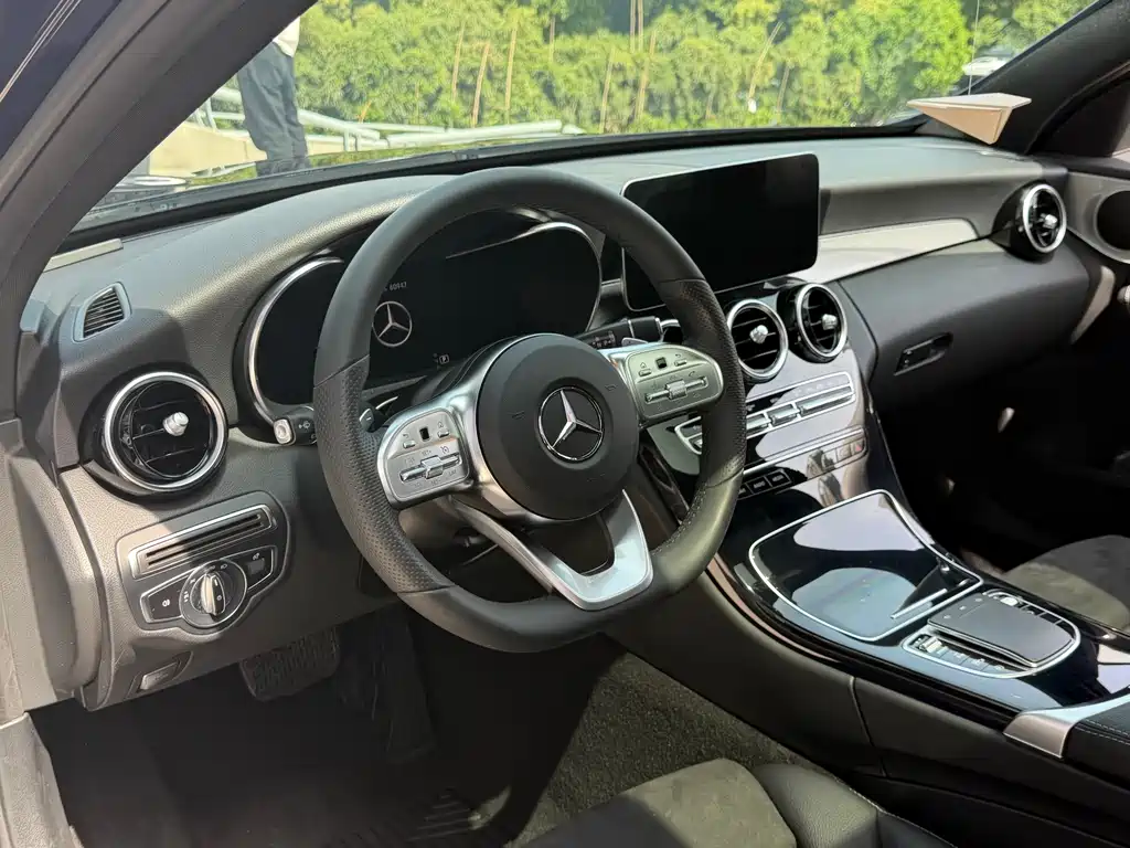 Mercedes-Benz C-Class 2020 — фото 4