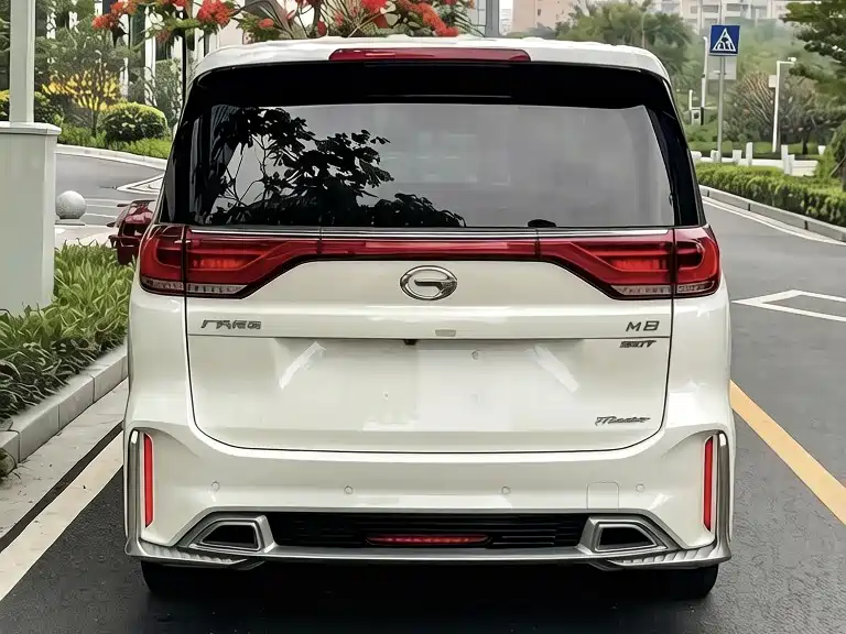GAC Motor Trumpchi M8 2021 — фото 2