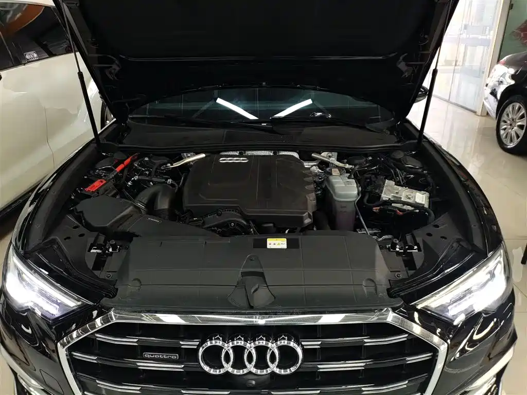 Audi A6L 2025 — фото 20