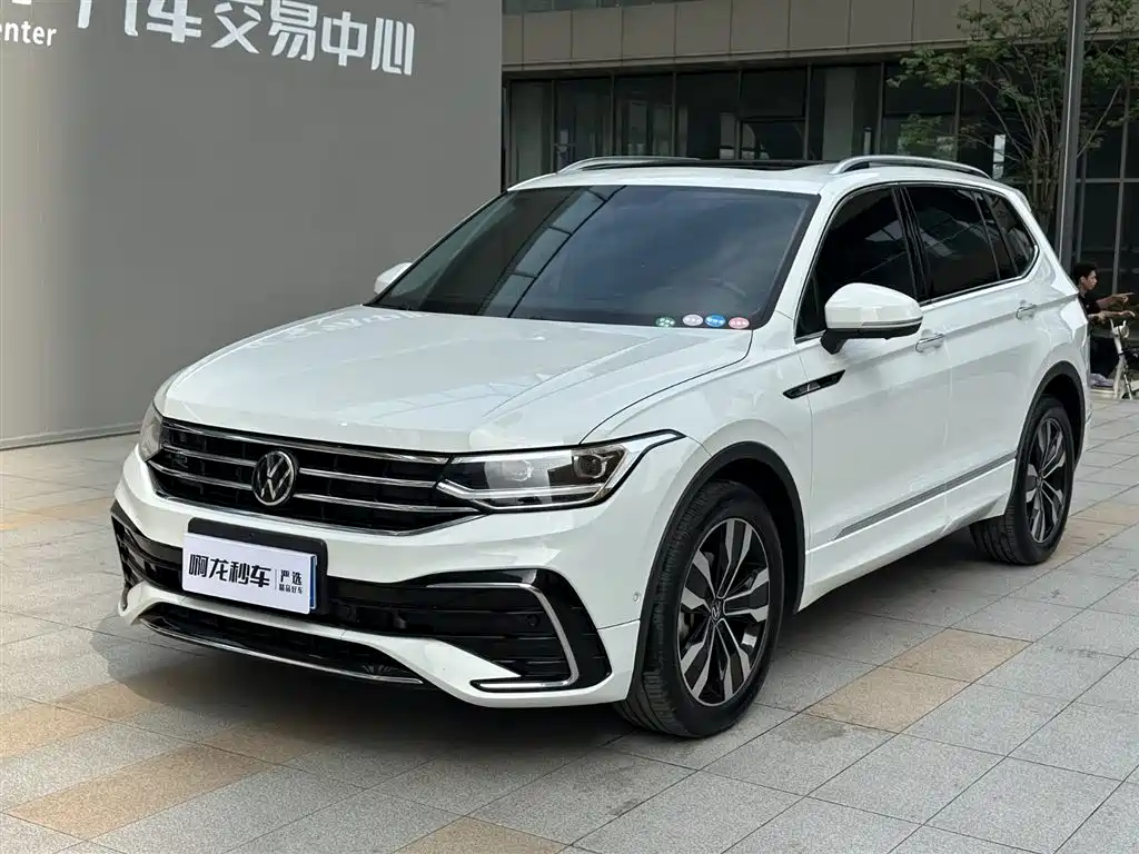 Volkswagen Tiguan L 2024 — фото 2