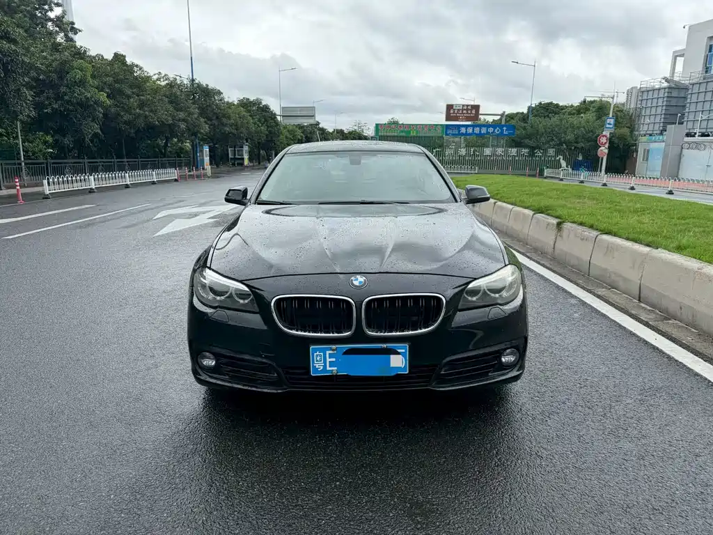 BMW 5 Series 2015 — фото 2