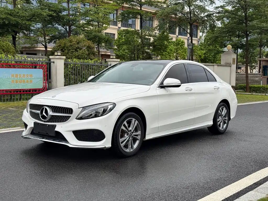 Mercedes-Benz C-Class 2017 — фото 24