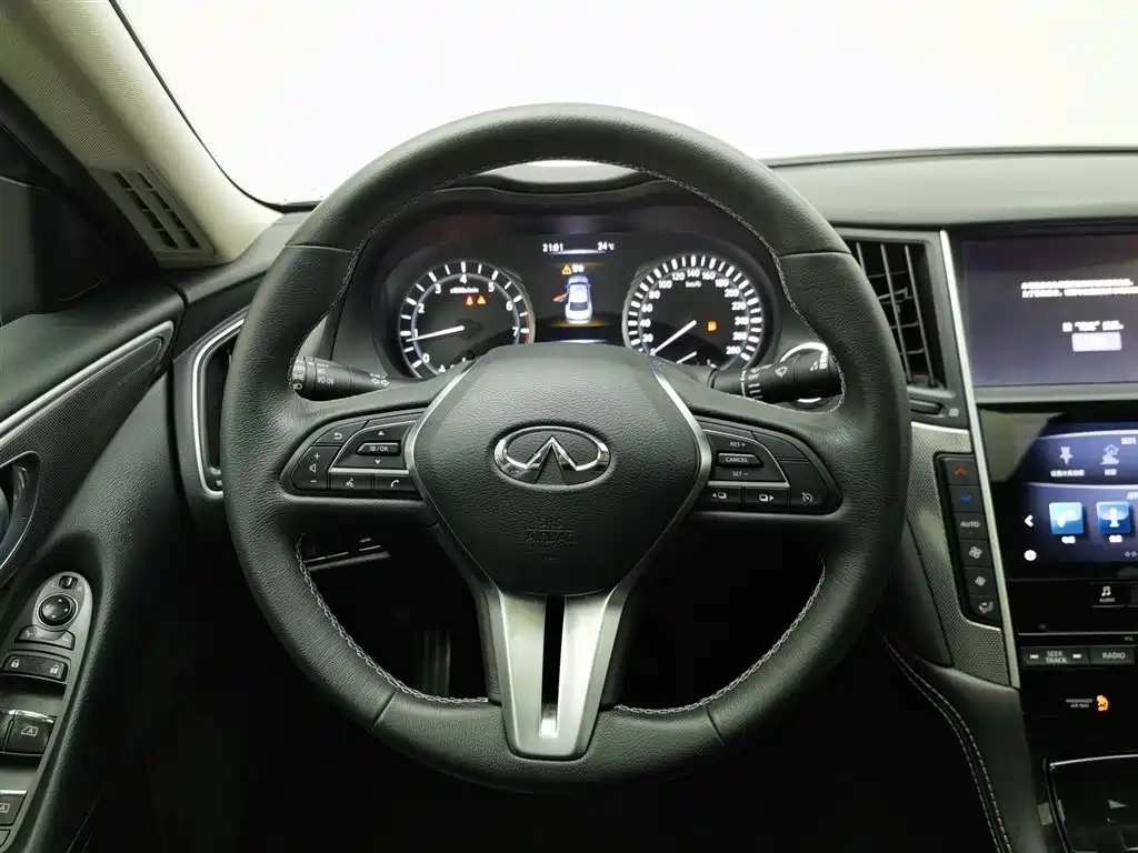 Infiniti Q50L 2018 — фото 11