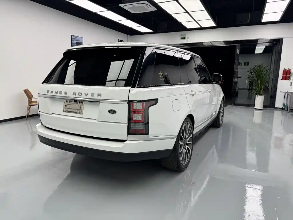Land Rover Range Rover 2018 — фото 4
