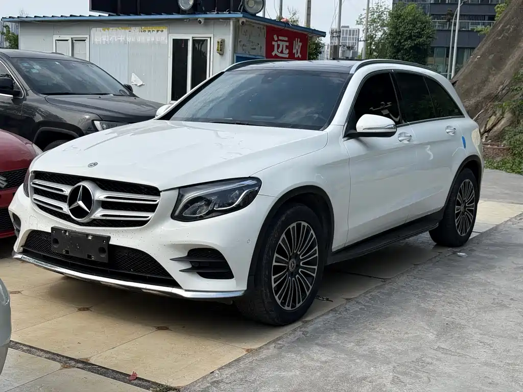 Mercedes-Benz GLC 2019 — фото 1