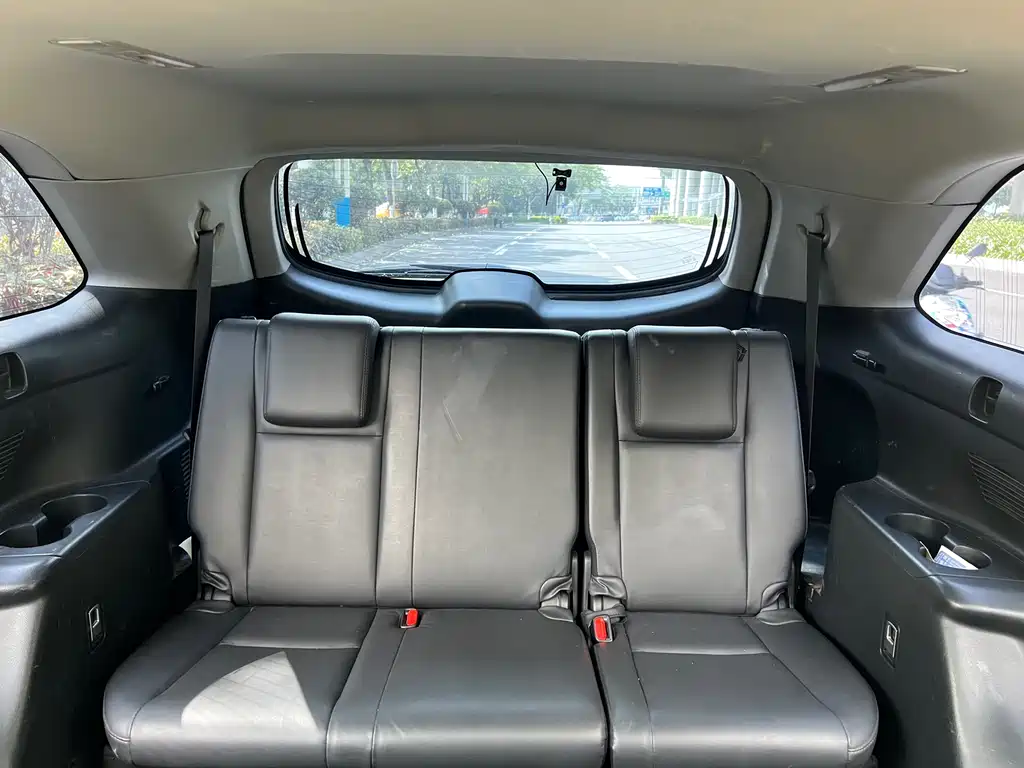 Toyota Highlander 2019 — фото 11