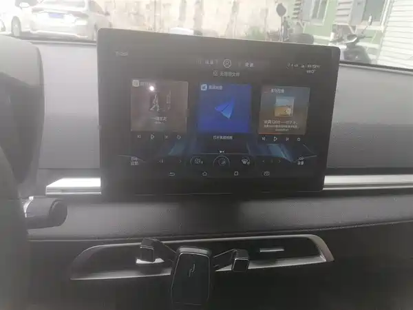 BYD e2 2021