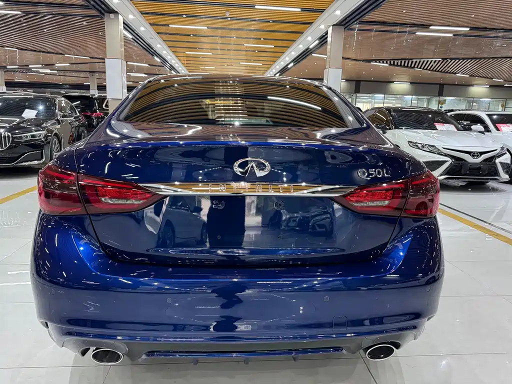 Infiniti Q50L 2020 — фото 16