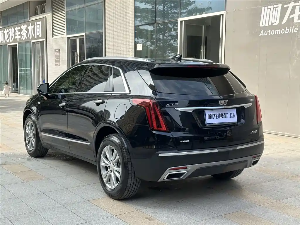 Cadillac XT5 2022 — фото 13