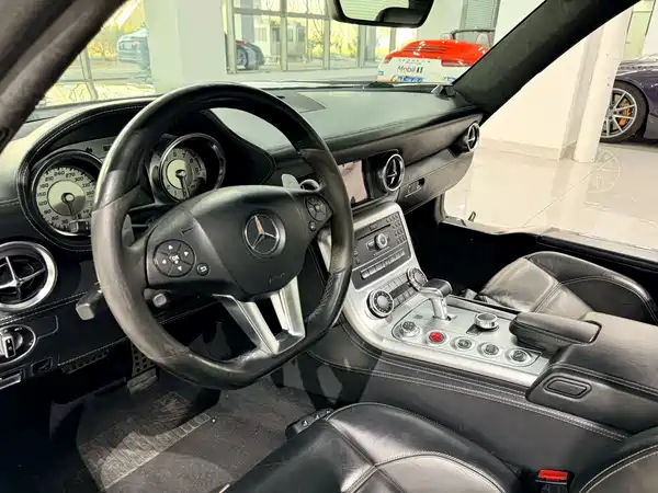 Mercedes-Benz Sls-Class AMG 2011