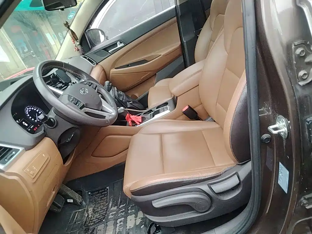 Hyundai Tucson 2016 — фото 11