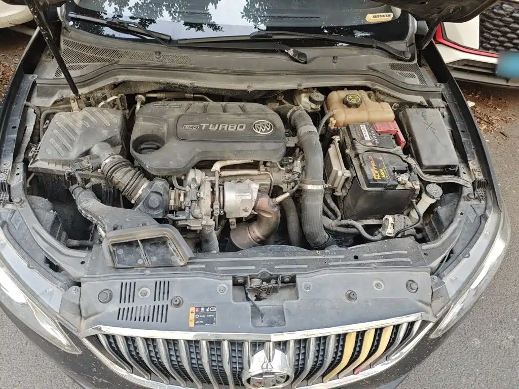 Buick Excelle 2015 — фото 21