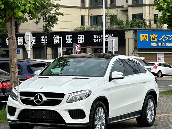 Mercedes-Benz GLE Coupe 2015
